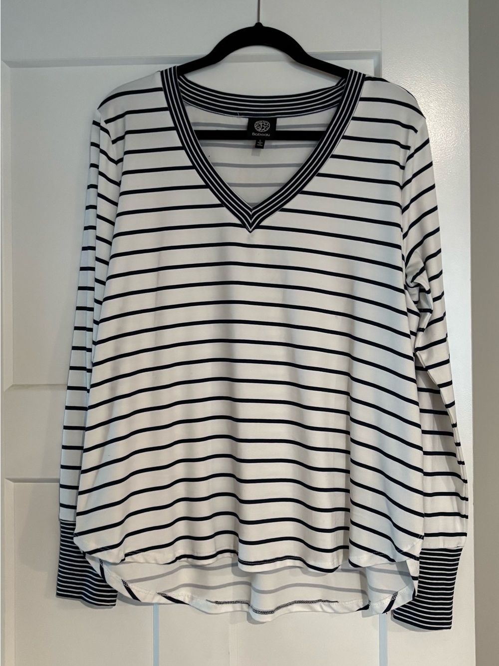 White & Navy Blue Striped V-Neck Long Sleeve Top - Bobeau